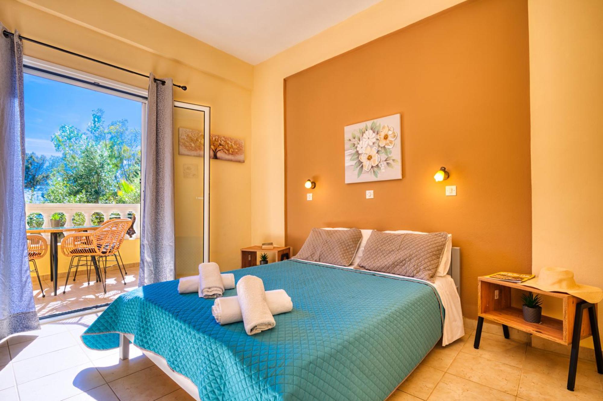 Stefanias Prasoudi Beach Ágios Matthaíos Extérieur photo